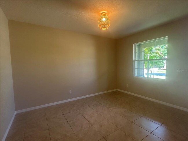 Foto del edificio - 6309 Lantern View Pl