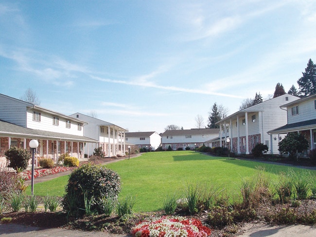 Foto del edificio - Williamsburg Townhomes