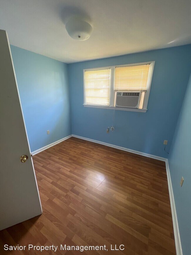 Building Photo - 3 br, 1 bath House - 508 Elysian Drive