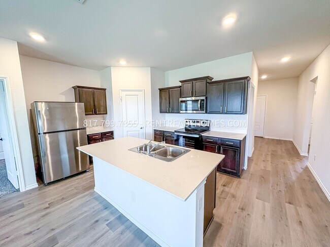 Foto del edificio - 116 Creek End Dr