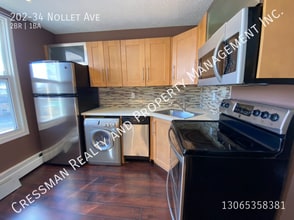 Building Photo - 34 Nollet Ave