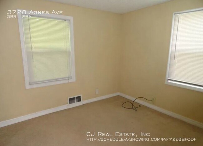 Foto del edificio - 3728 Agnes Ave