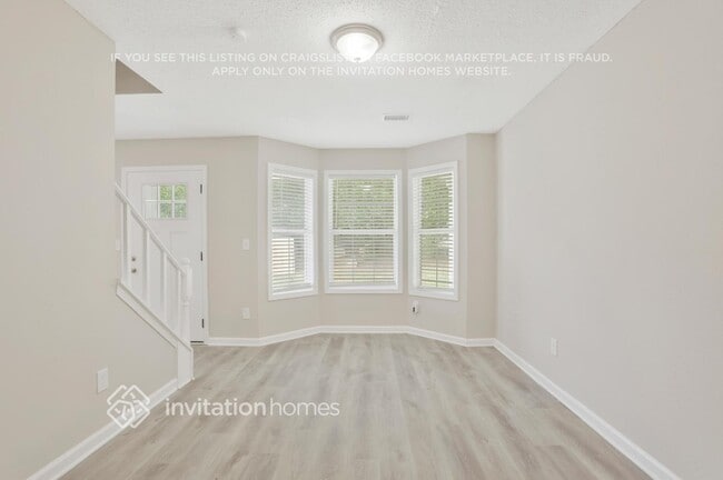 Building Photo - 3785 Cypress Pointe Dr