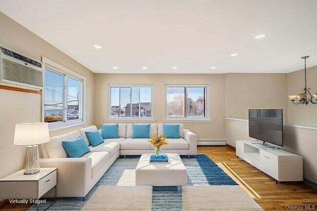 Foto del edificio - 4 Bay Pl