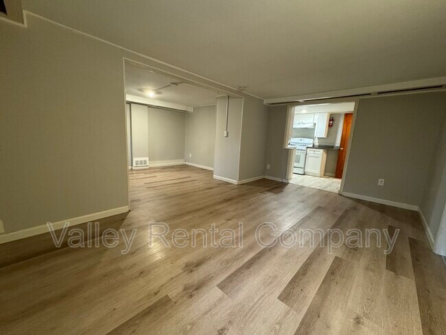 Foto del edificio - 70 Lyman St