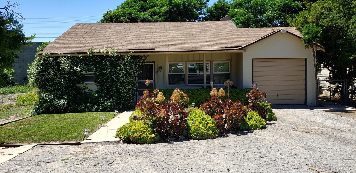 18154 Acre St, Northridge, CA 91325 House Rental in Northridge, CA