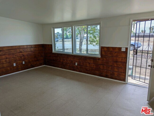 Foto del edificio - 13938 Sarah St