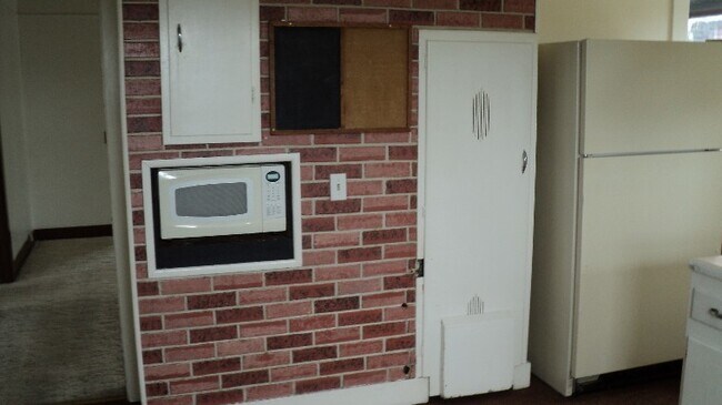 Foto del edificio - Eureka Henderson Center Home : Tier 2