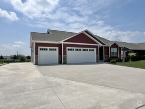 Building Photo - 3834 Lucey St