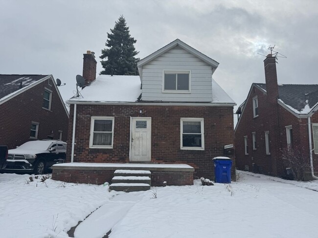 Building Photo - 11092 Engleside St