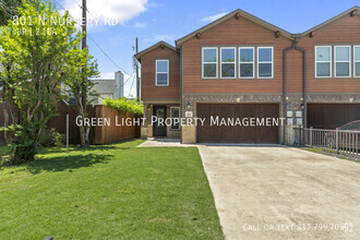 Building Photo - 801 N Nursery Rd
