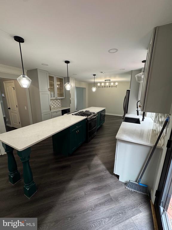 Foto del edificio - 8834 Chiswick Ct