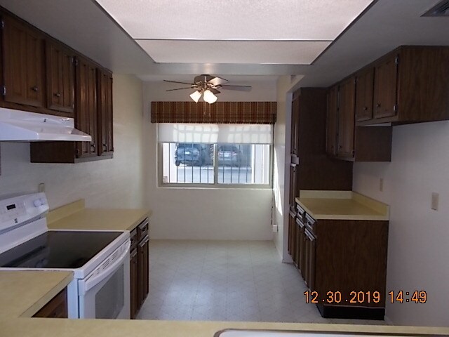Foto del edificio - 2525 E Prince Rd