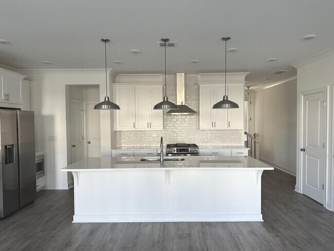 Foto del edificio - 5105 Riden Wy