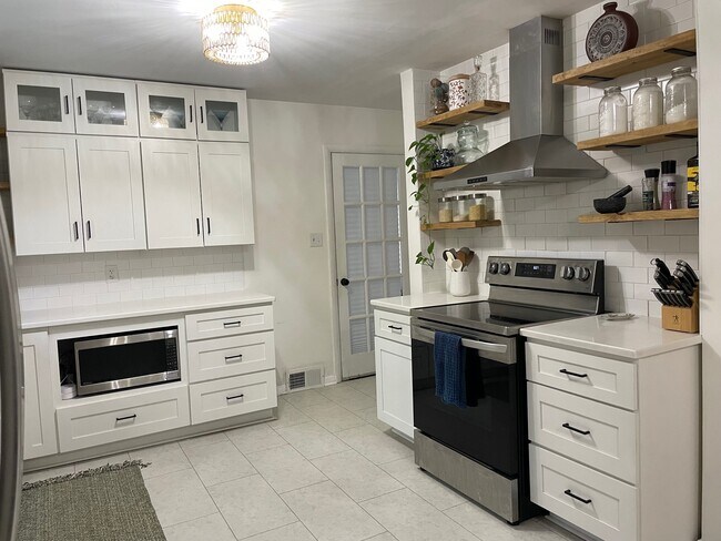 Foto del edificio - 4815 Boonsboro Rd