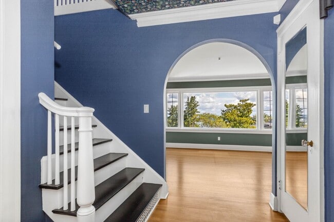 Foto del edificio - 4Bd/1.75Ba Seattle House