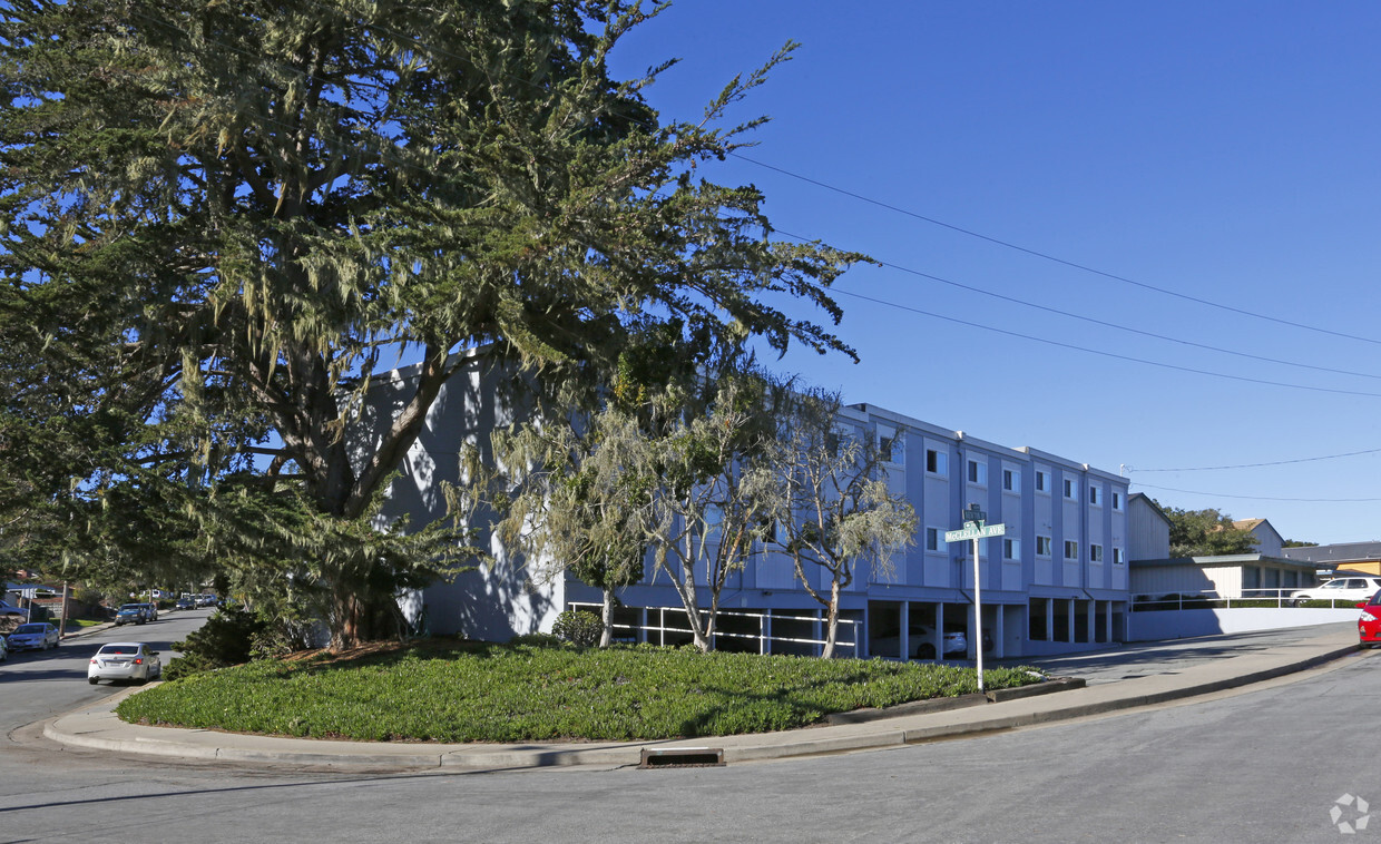 Primary Photo - Presidio Apartments