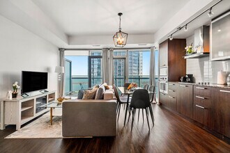 Building Photo - 25 Lower Simcoe St