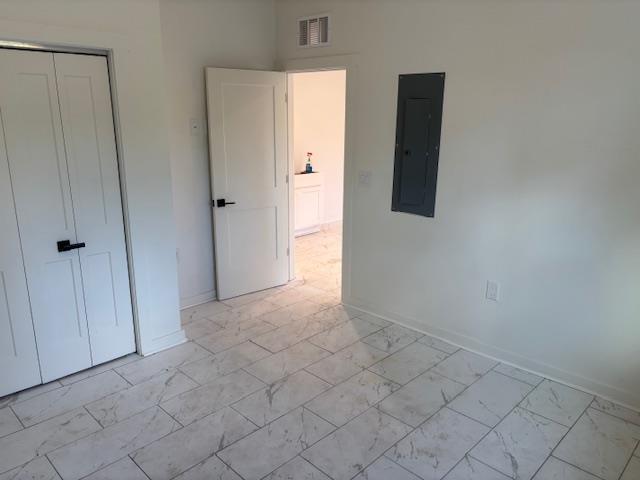 Foto del edificio - 348 12th St
