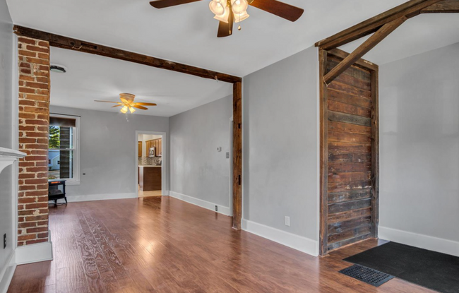 Building Photo - 4 bedroom home in Carlisle PA!