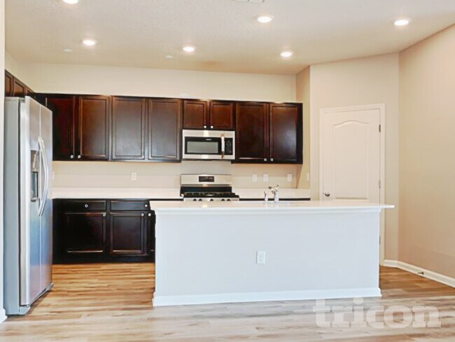 Foto del edificio - 154 Bloomfield Wy