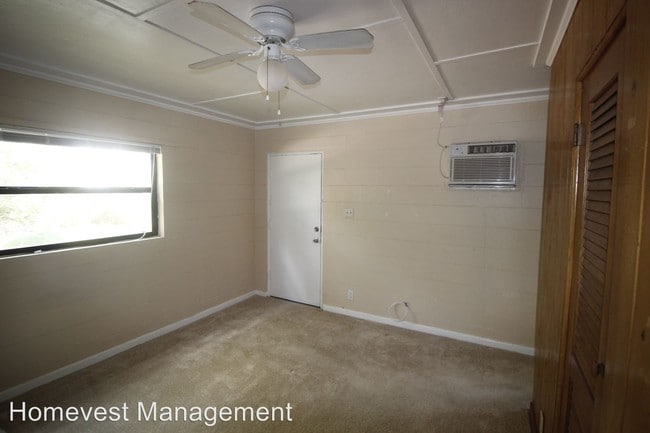 Building Photo - 3245 Clemwood Dr