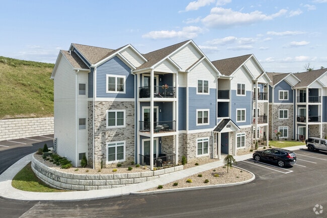 Building Photo - Middletown Flats