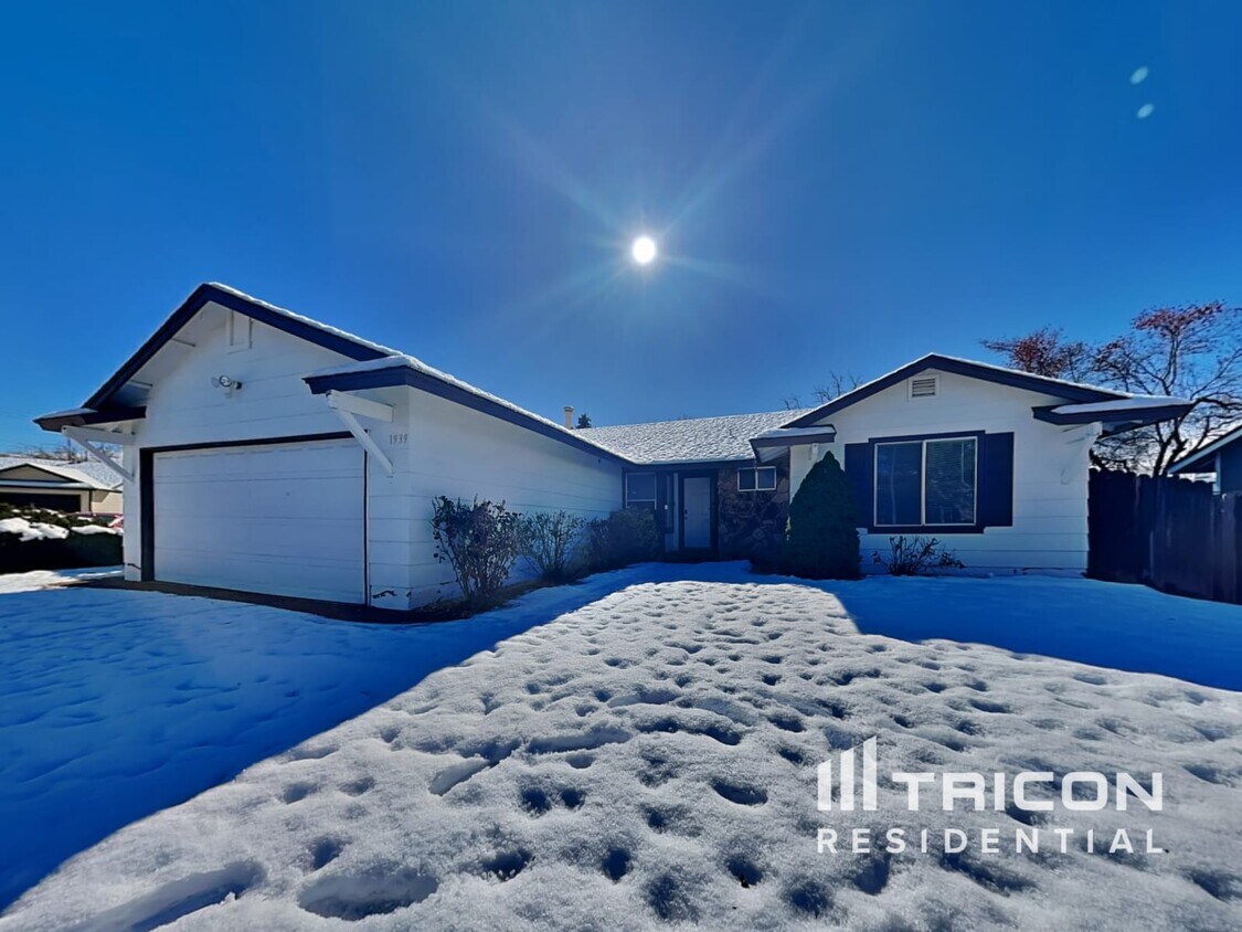 1939 Alpland Ct Sparks NV 89434 Apartments com