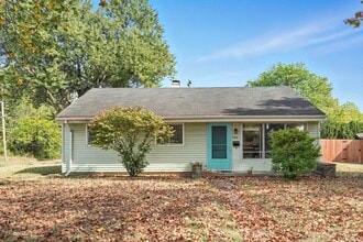 Building Photo - 3501 Wenonah Ln