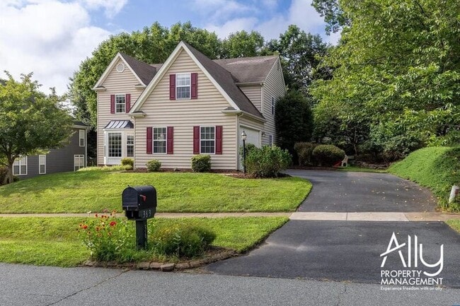 Building Photo - 362 Grayrock Dr
