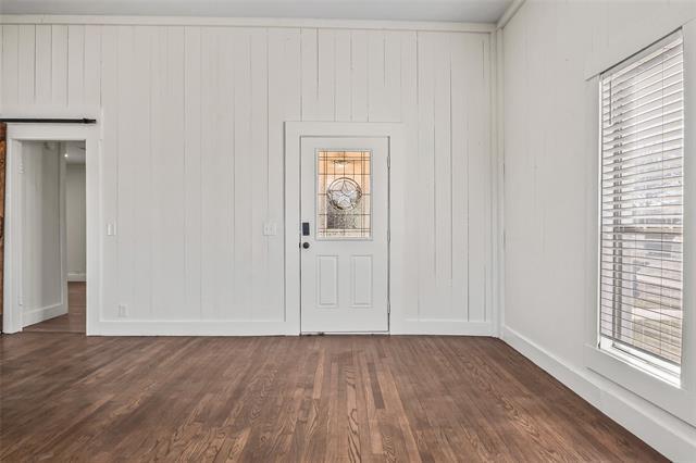 Building Photo - 442 W McCart St