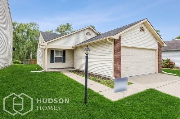 Primary Photo - AVAILABLE NOW! - 639 Deer Trail Dr, Indian...