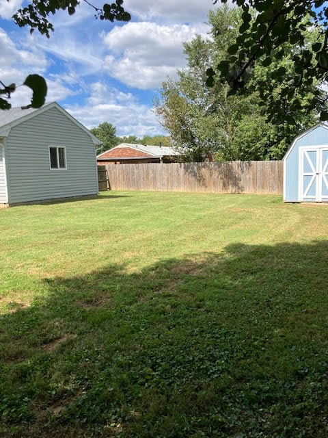 Building Photo - 11015 Lansford Dr