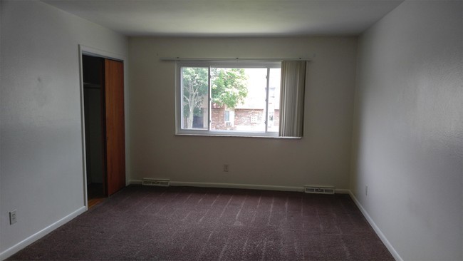 Building Photo - 4201 S Terrace View St