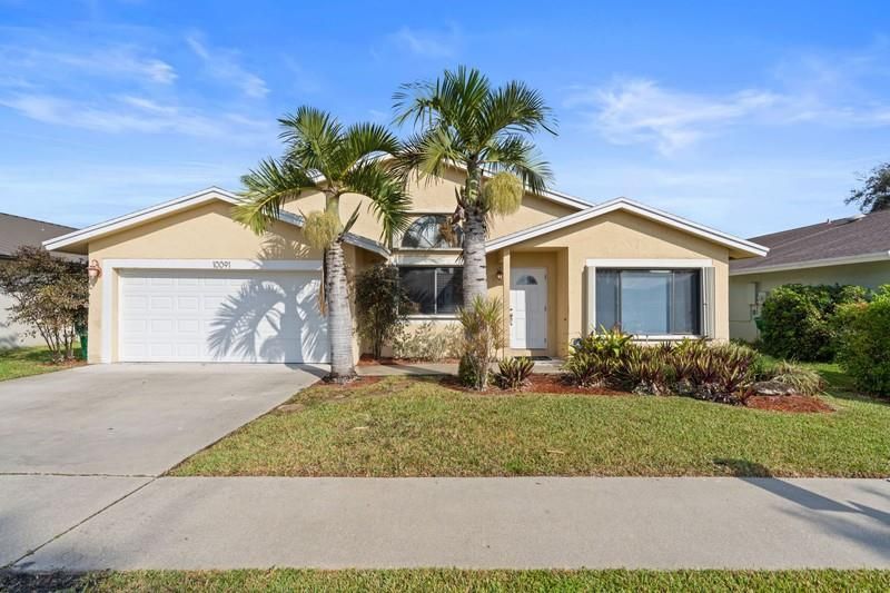 Foto principal - 10091 SW 16th Pl