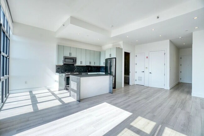 Foto del edificio - "Cozy 1-Bedroom Retreat in the Heart of Astoria – Your Perfect Urban Sanctuary!"