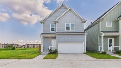 Building Photo - 9606 Valeca Dr