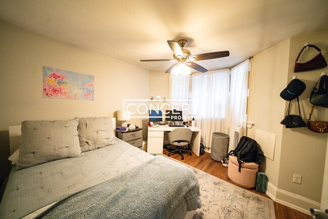 Foto del edificio - 717 Parker St