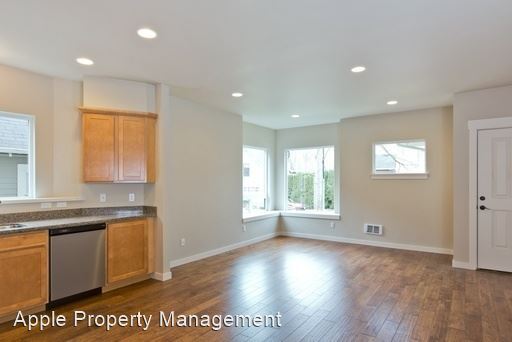 Building Photo - 2 br, 2 bath Apartment - 556 1/2 Prospect St