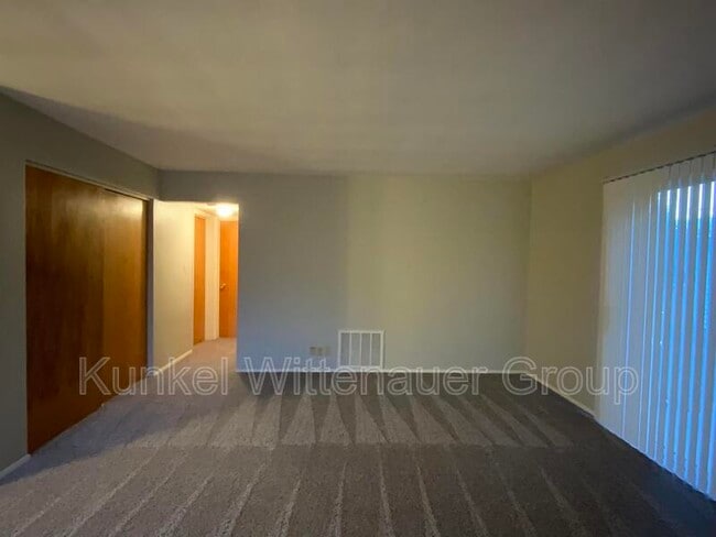 Building Photo - 514 N 38th St