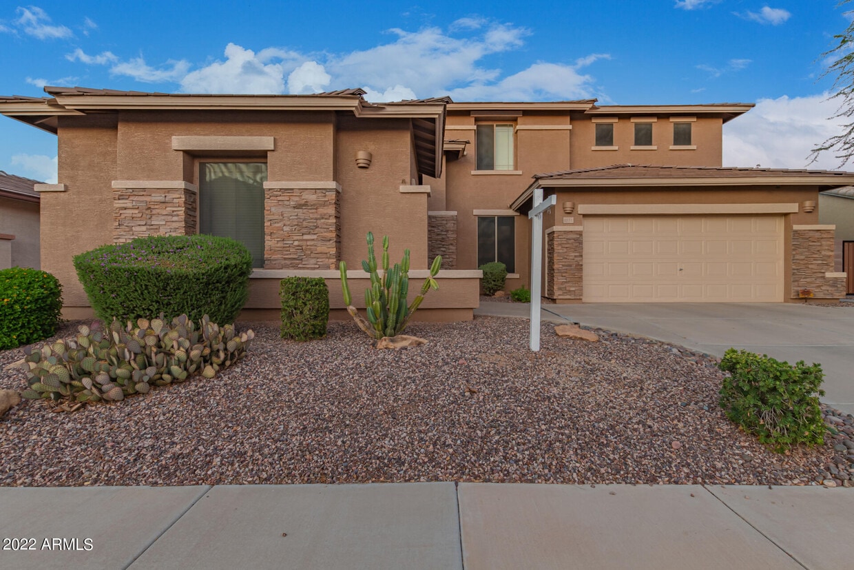 6551 S 4 Peaks Pl, Chandler, AZ 85249 House for Rent in Chandler, AZ