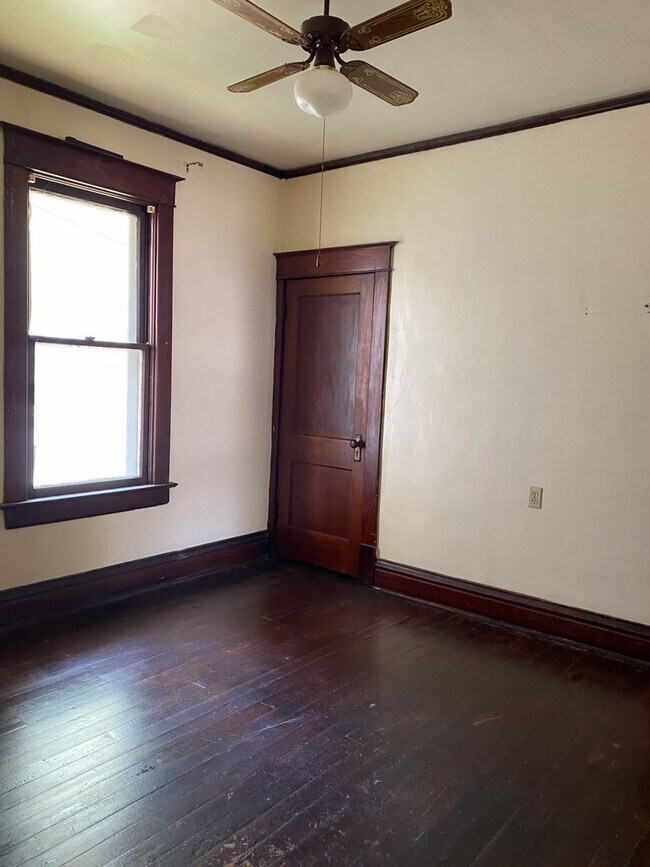 Foto del edificio - Cute 2 bedroom house with fenced yard