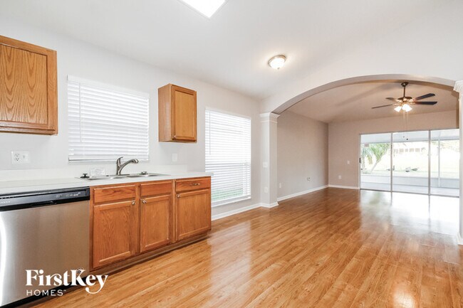 Foto del edificio - 12913 Early Run Ln