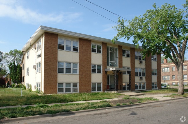 Building Photo - 3300 Blaisdell Ave