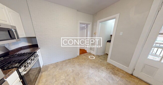 Foto del edificio - 63A Dana St. Unit 8B