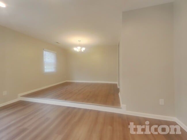 Building Photo - 3281 Ryon Ct
