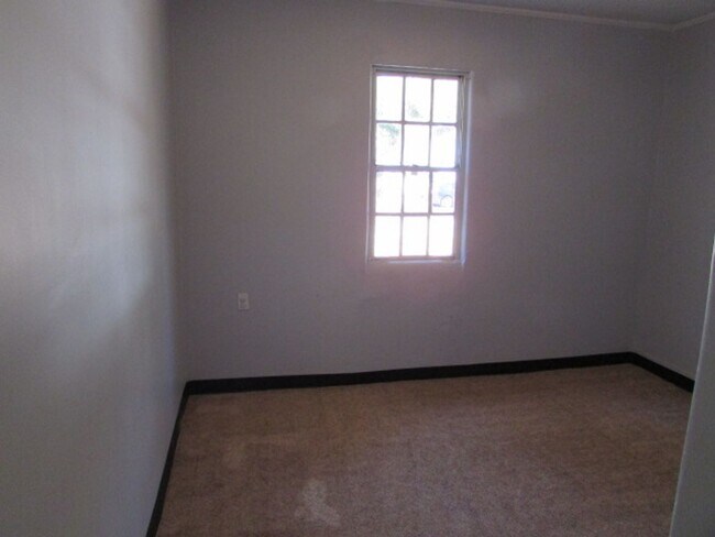 Building Photo - Downtown Sumter