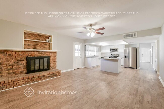 Foto del edificio - 2600 Treeview Dr