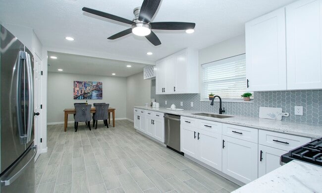 Foto del edificio - 25607 Pecan Valley Cir