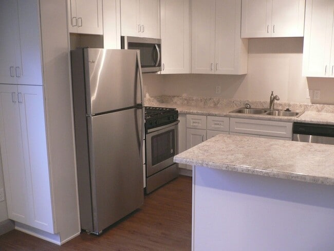 Photo - 9820 Park Ln Pl Apartment